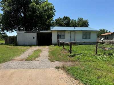 Home For Sale in Anadarko, Oklahoma