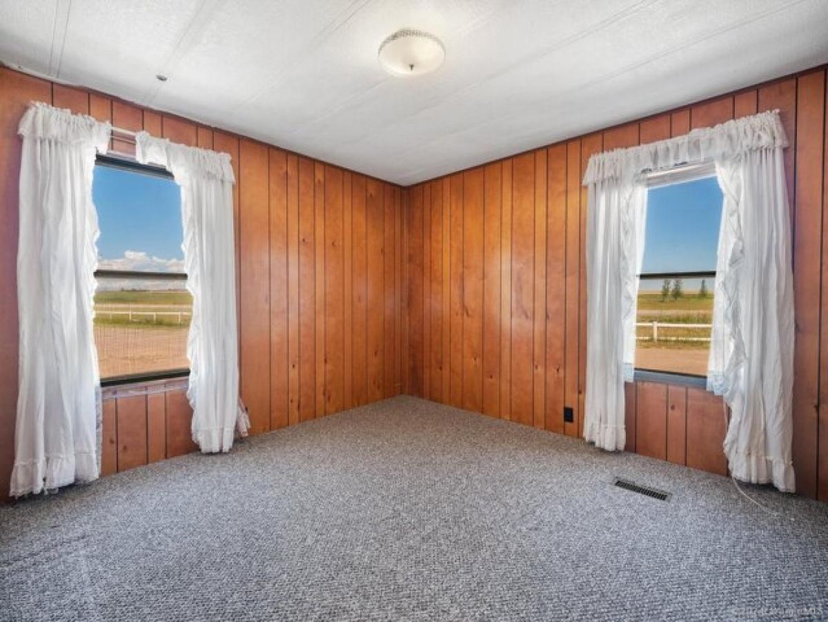 Picture of Home For Sale in Laramie, Wyoming, United States