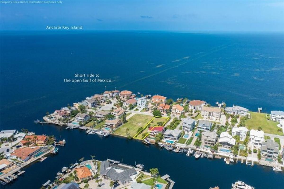 Picture of Residential Land For Sale in New Port Richey, Florida, United States