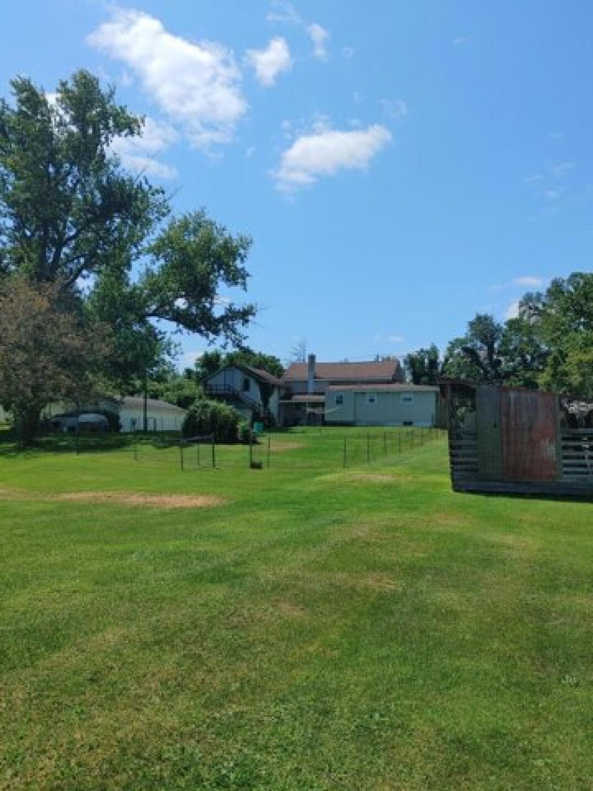 Picture of Home For Sale in Sturgis, Michigan, United States