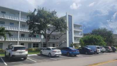 Home For Rent in Deerfield Beach, Florida