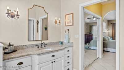 Home For Sale in Mims, Florida