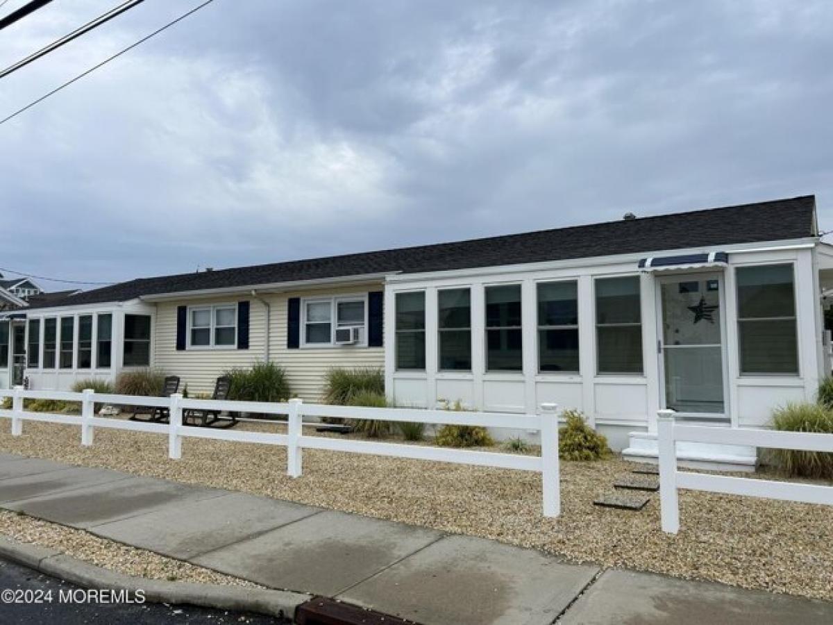 Picture of Home For Rent in Seaside Park, New Jersey, United States