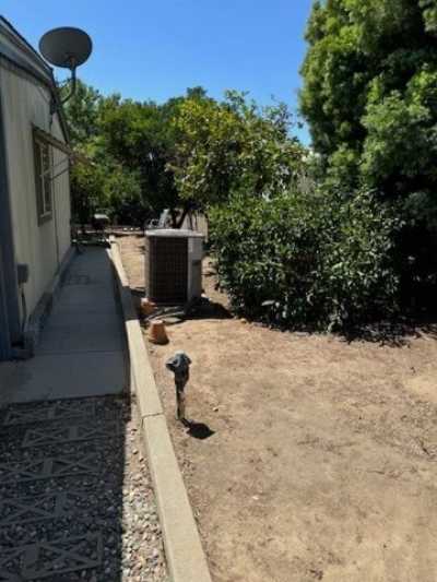 Home For Sale in Reedley, California