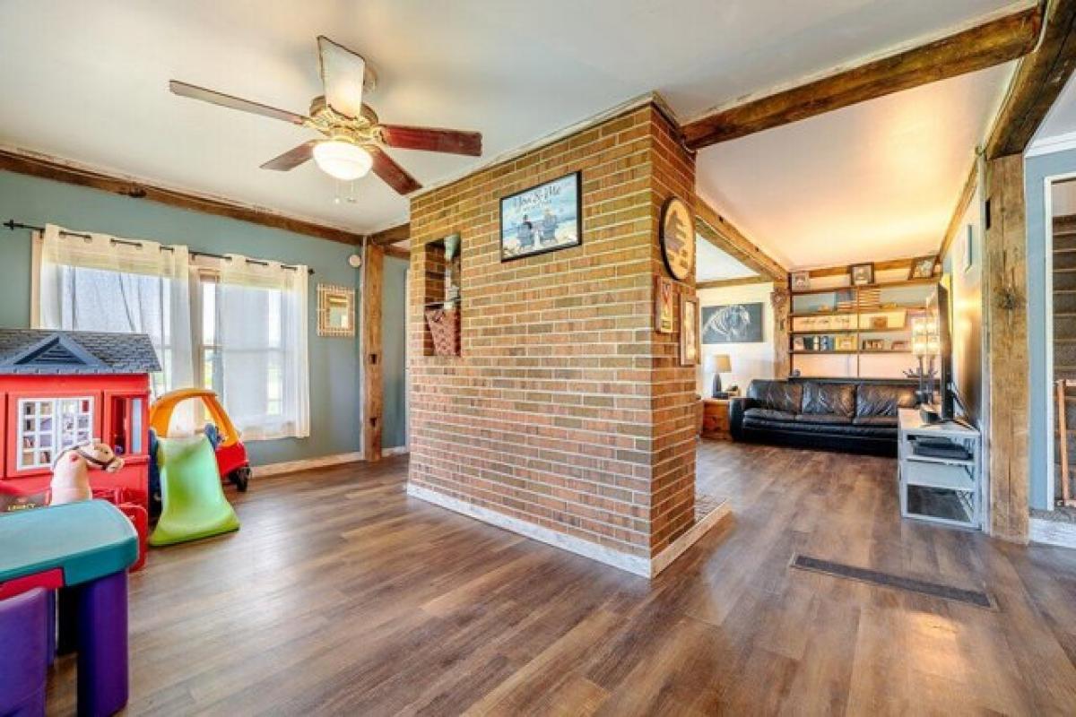 Picture of Home For Sale in Eau Claire, Michigan, United States