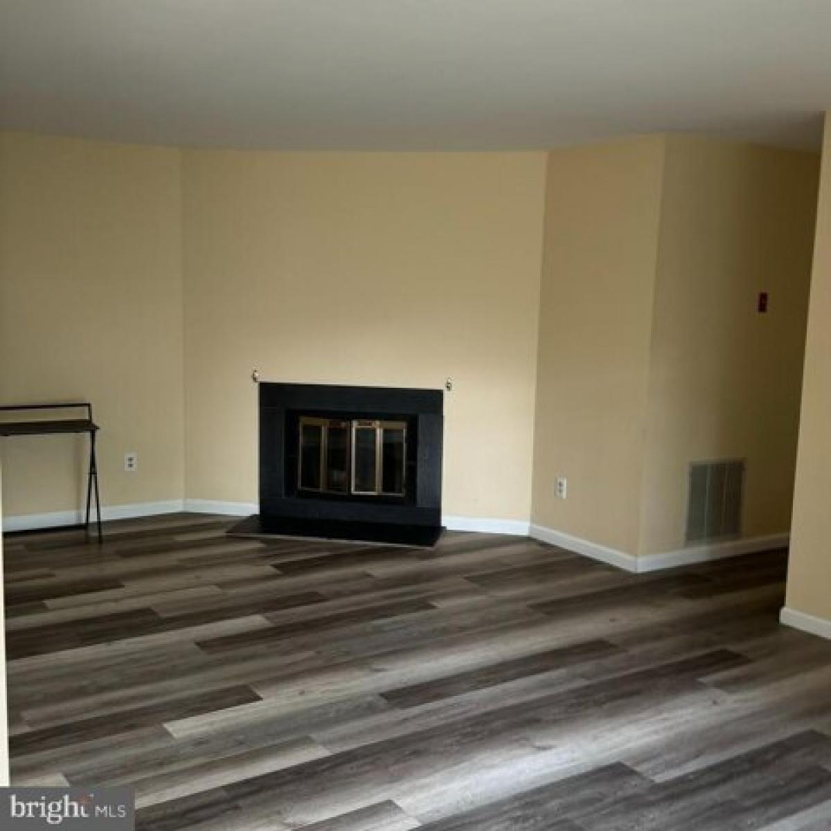 Picture of Home For Rent in East Windsor, New Jersey, United States