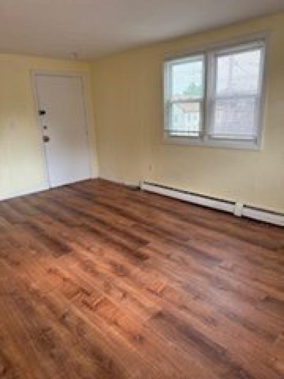 Picture of Apartment For Rent in Lowell, Massachusetts, United States