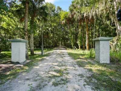 Home For Sale in Osteen, Florida