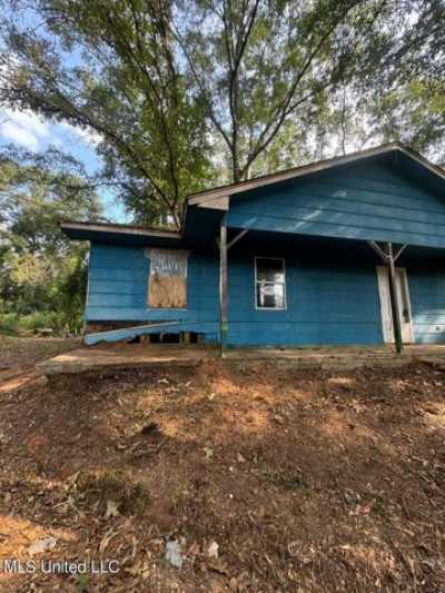 Home For Sale in Magee, Mississippi