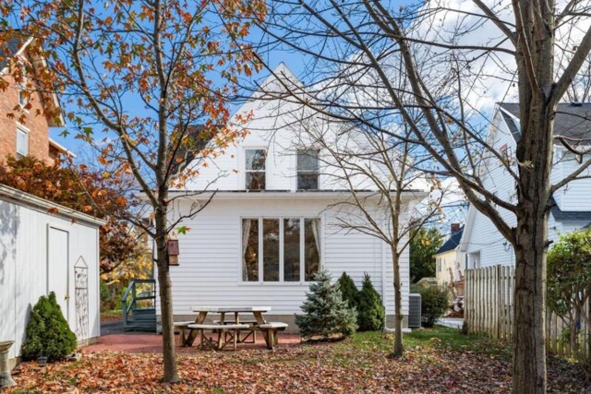 Picture of Home For Sale in Delaware, Ohio, United States