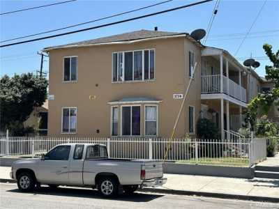 Home For Sale in Huntington Park, California