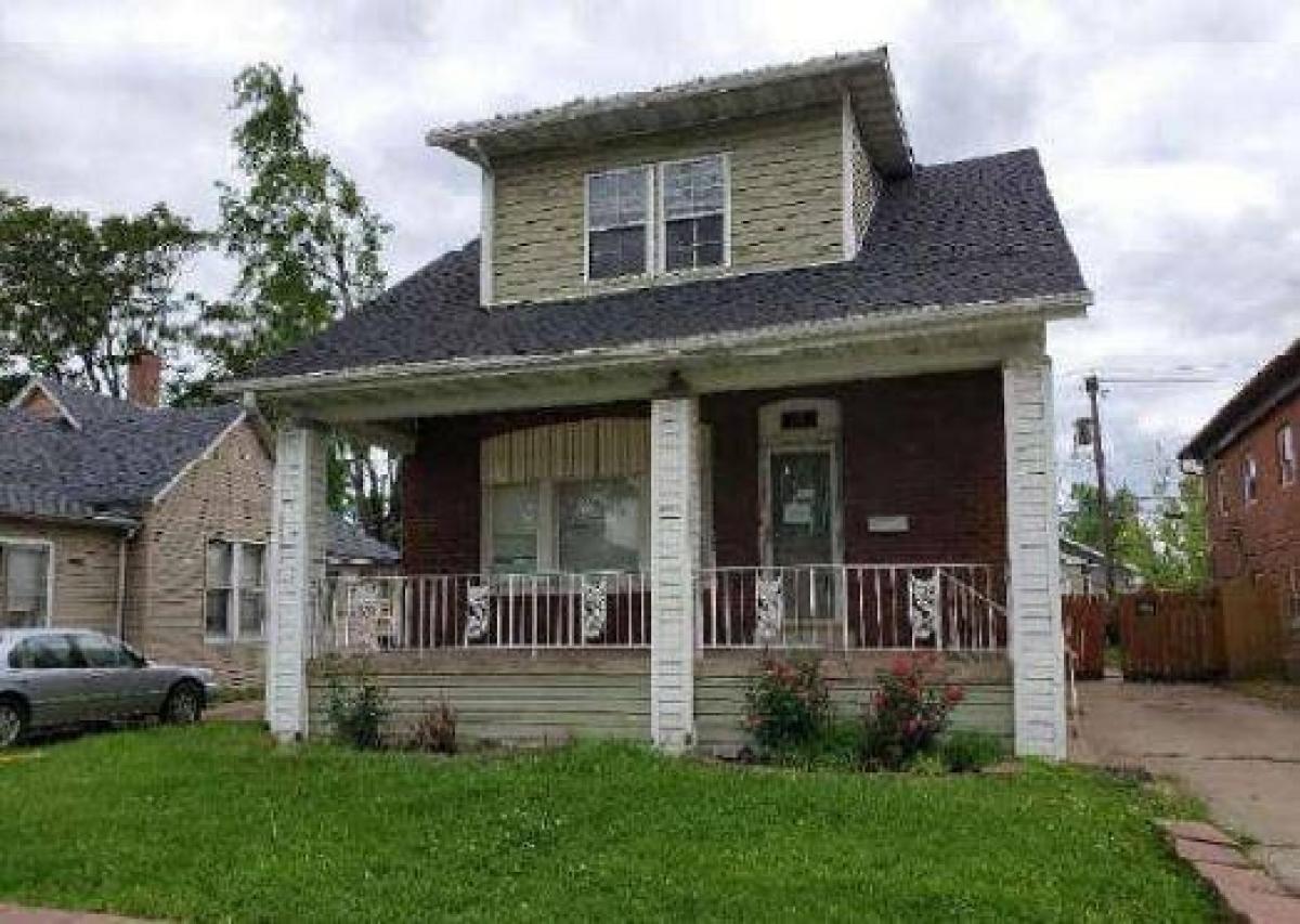 Picture of Home For Sale in Granite City, Illinois, United States