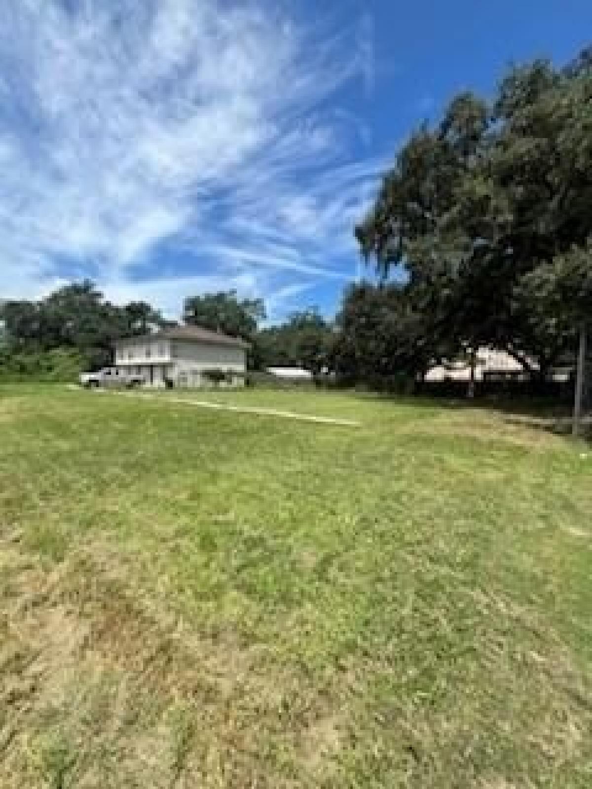 Picture of Residential Land For Sale in New Orleans, Louisiana, United States