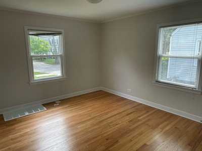 Home For Rent in Elmhurst, Illinois