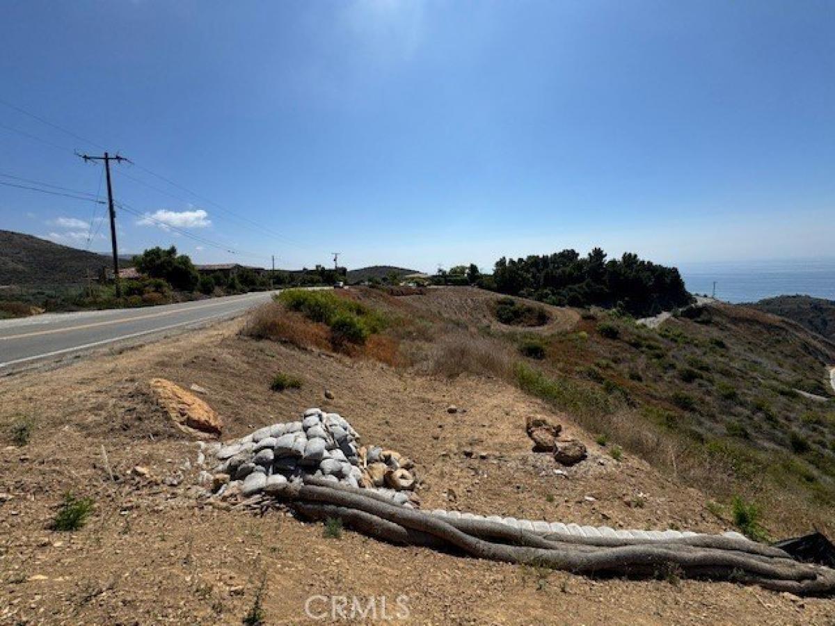 Picture of Residential Land For Sale in Malibu, California, United States