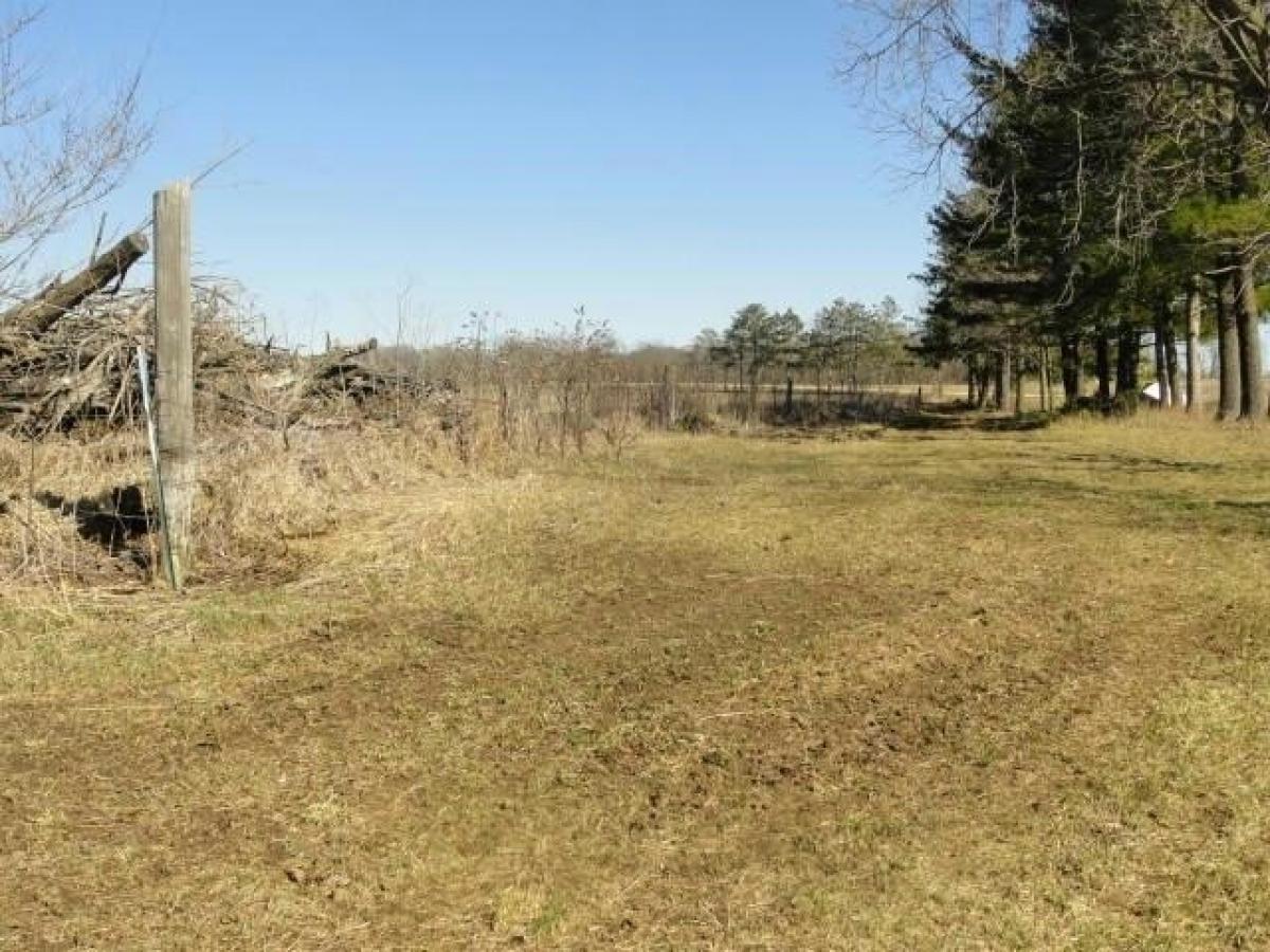 Picture of Residential Land For Sale in Blanchardville, Wisconsin, United States