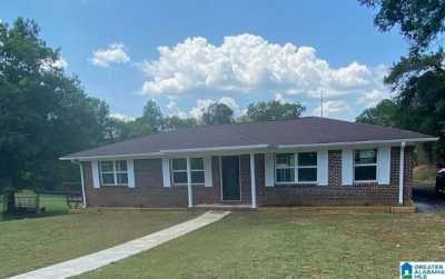 Home For Sale in Adamsville, Alabama