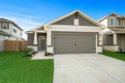 Home For Sale in Brookshire, Texas