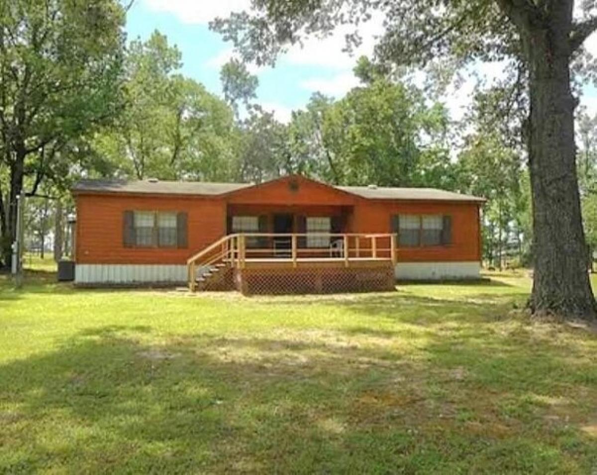 Picture of Home For Sale in Garrison, Texas, United States