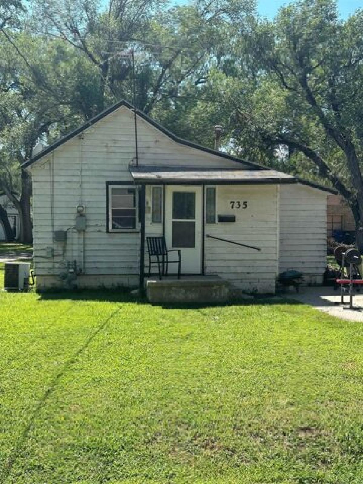 Picture of Home For Sale in Augusta, Kansas, United States