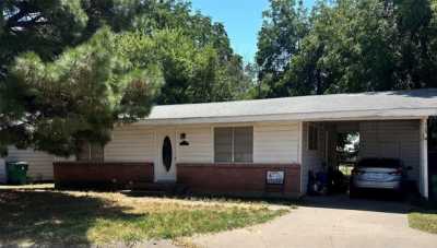 Home For Sale in Seymour, Texas