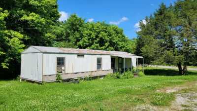 Home For Sale in Fayetteville, Tennessee