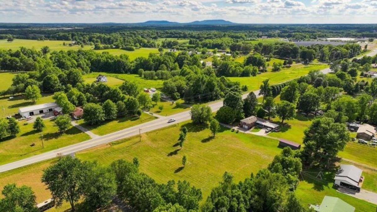 Picture of Residential Land For Sale in Smithville, Tennessee, United States