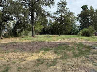 Residential Land For Sale in Gladewater, Texas