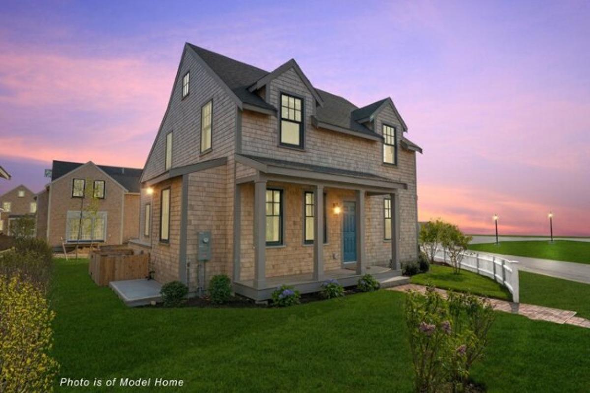 Picture of Home For Sale in Nantucket, Massachusetts, United States