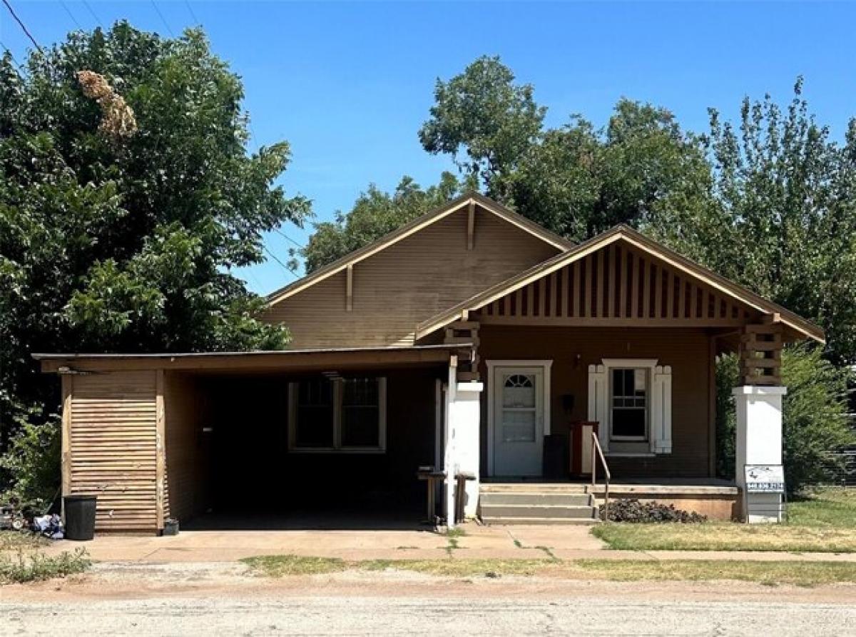 Picture of Home For Sale in Seymour, Texas, United States