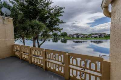 Home For Sale in Sunrise, Florida