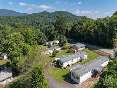 Home For Sale in Waynesville, North Carolina