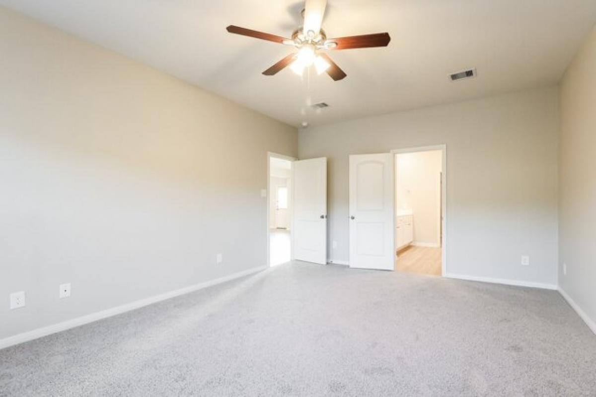 Picture of Home For Rent in Cleveland, Texas, United States