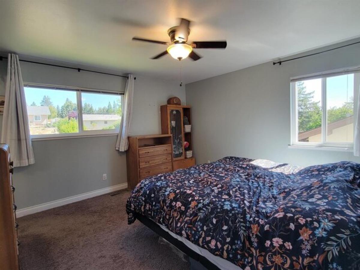 Picture of Home For Sale in Yreka, California, United States