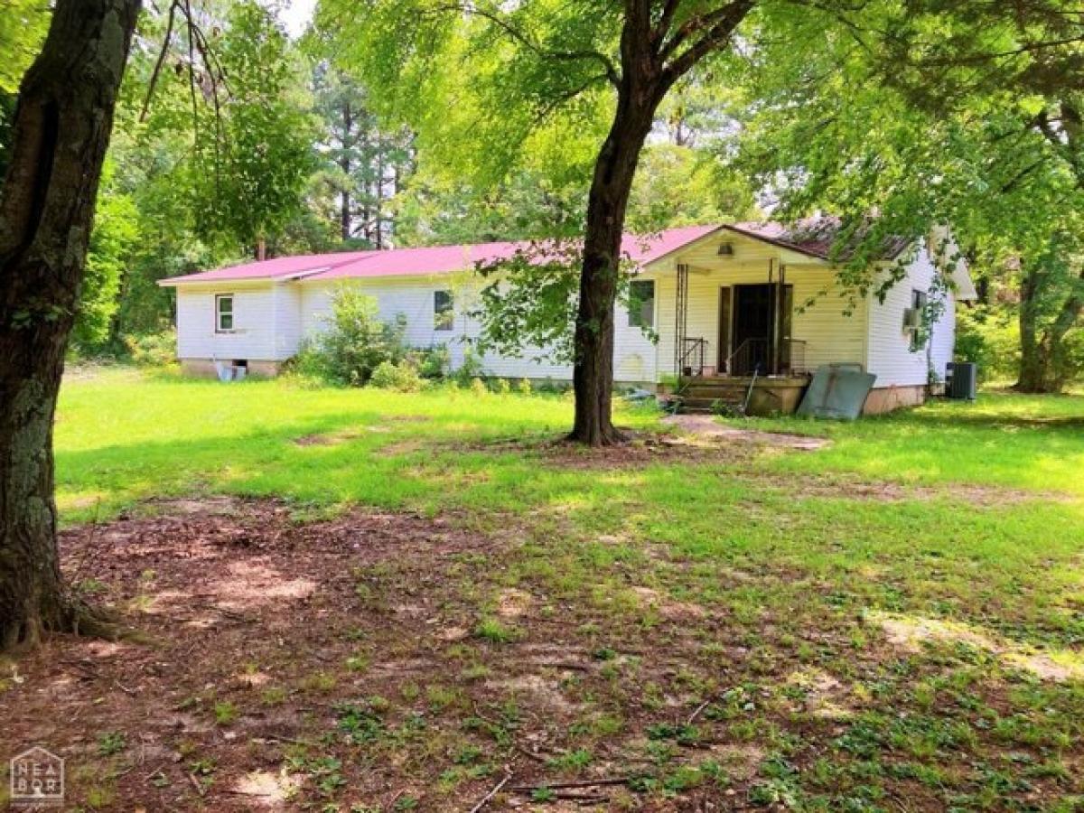 Picture of Home For Sale in Cave City, Arkansas, United States