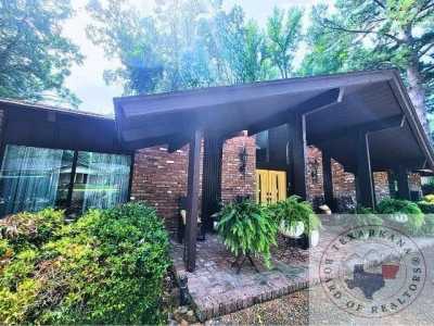 Home For Sale in Camden, Arkansas