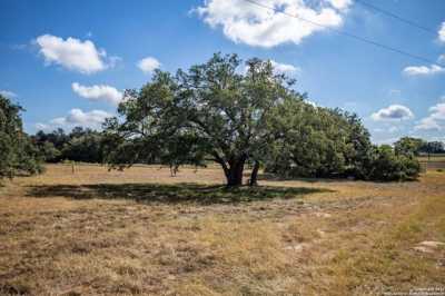 Residential Land For Sale in Stockdale, Texas