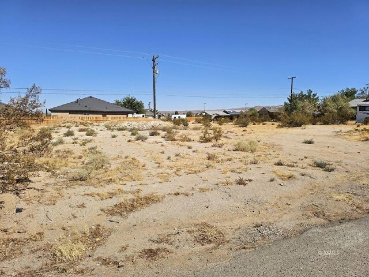 Picture of Residential Land For Sale in Ridgecrest, California, United States