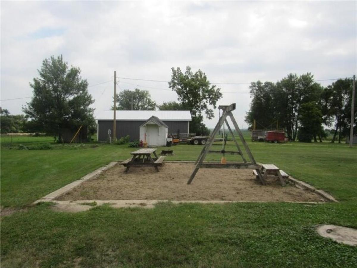 Picture of Home For Sale in Lismore, Minnesota, United States