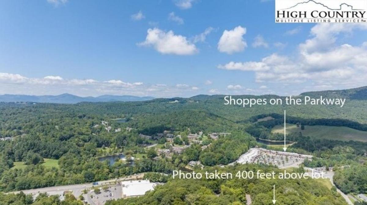 Picture of Residential Land For Sale in Blowing Rock, North Carolina, United States