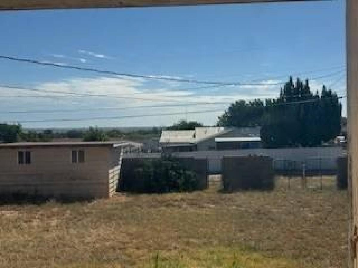 Picture of Home For Sale in Tucumcari, New Mexico, United States