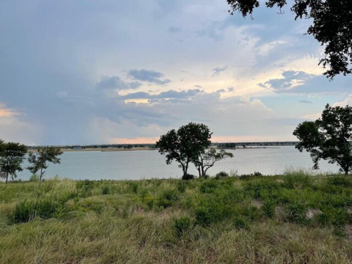 Picture of Residential Land For Sale in Corsicana, Texas, United States