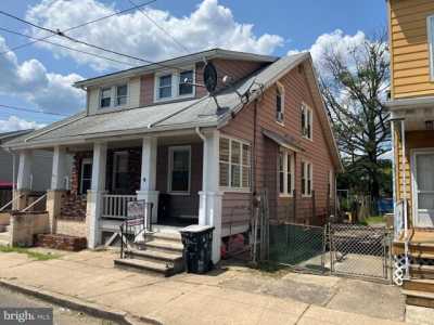 Home For Sale in Hamilton, New Jersey