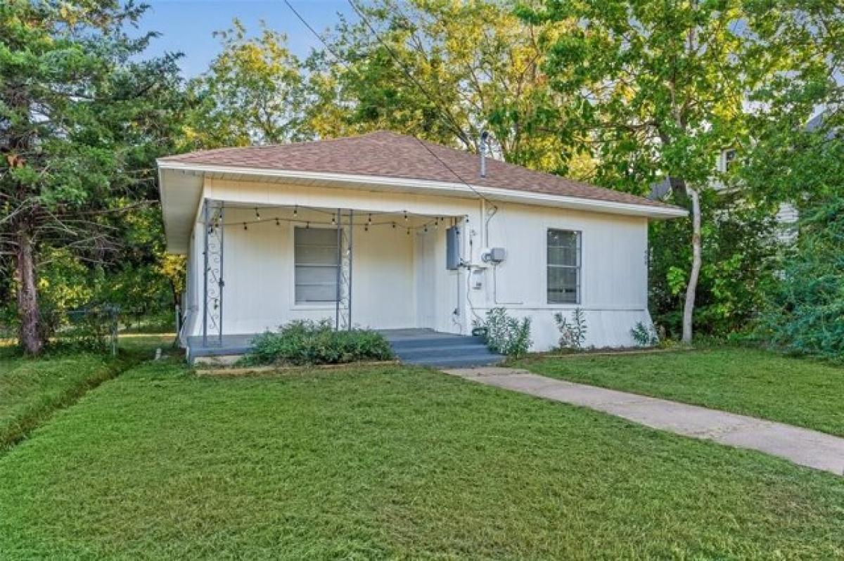 Picture of Home For Sale in Whitesboro, Texas, United States