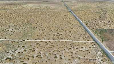 Residential Land For Sale in Palmdale, California