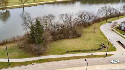 Residential Land For Sale in Rockford, Illinois