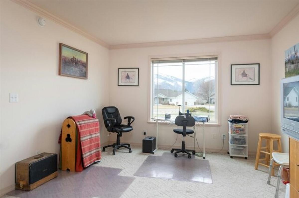 Picture of Home For Sale in Hamilton, Montana, United States