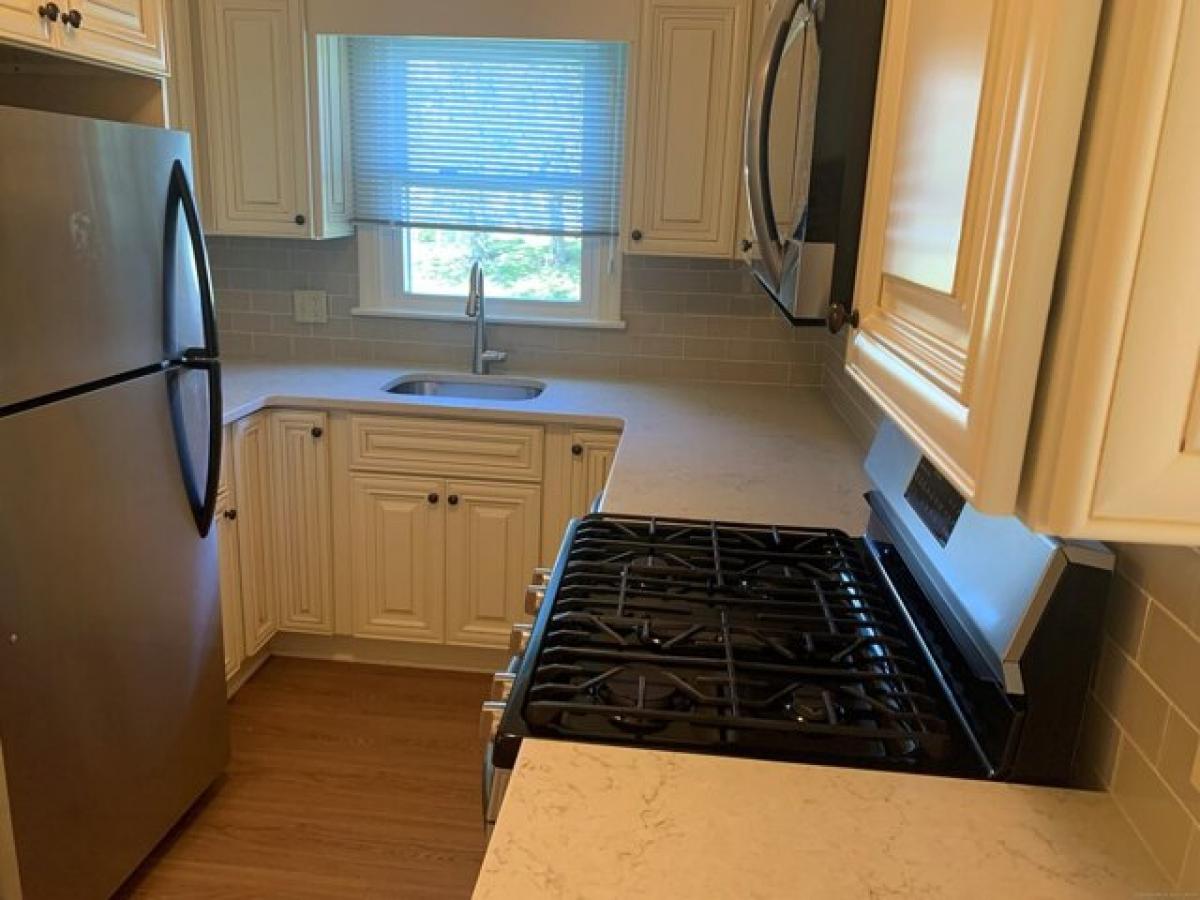 Picture of Home For Rent in Milford, Connecticut, United States