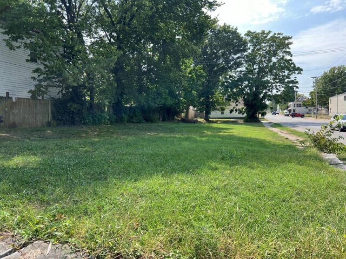 Picture of Residential Land For Sale in Joplin, Missouri, United States