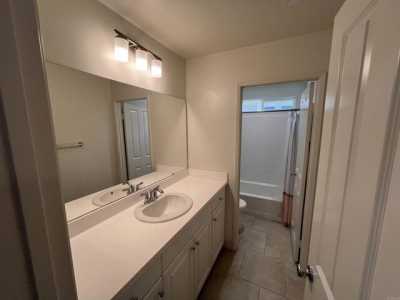 Home For Rent in Fallbrook, California